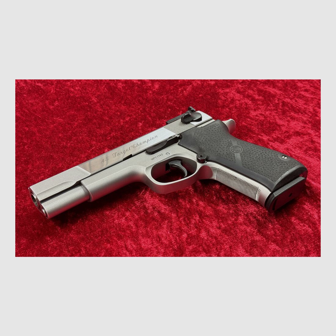 Smith & Wesson 845 Target Champion Performance Center