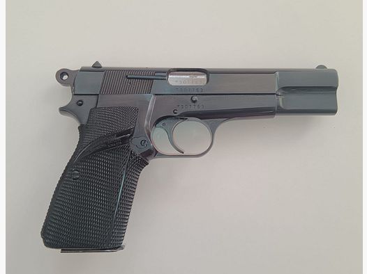 Pistola FN Browning HP 9mm con due caricatori