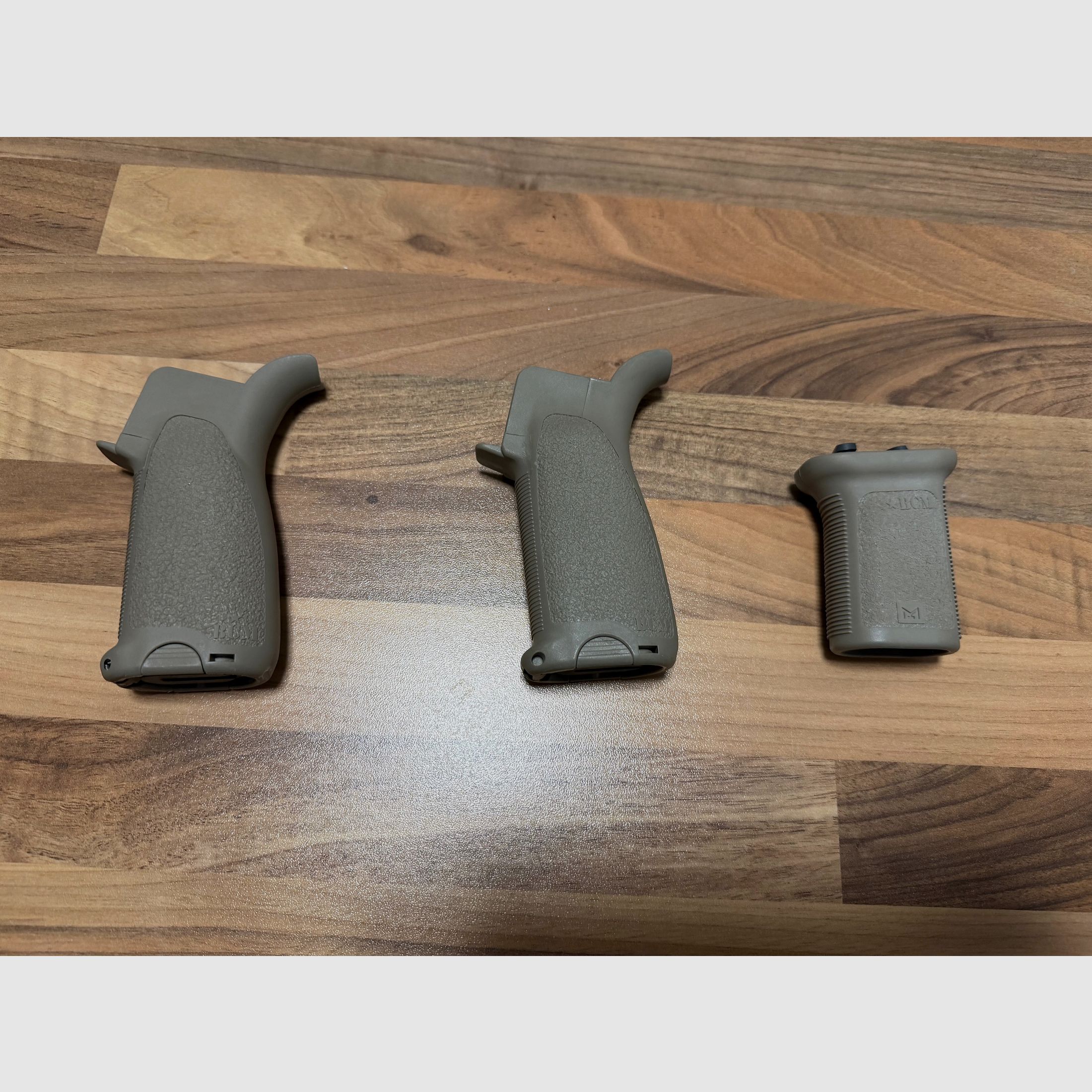 2x BCM Pistol Grip & 1x Foregrip