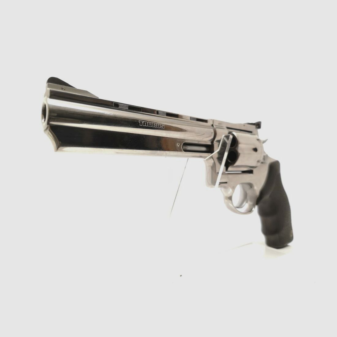 Taurus 44