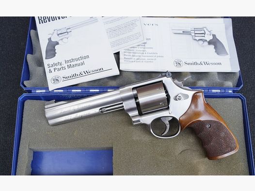 Smith & Wesson	 627 Target Champion