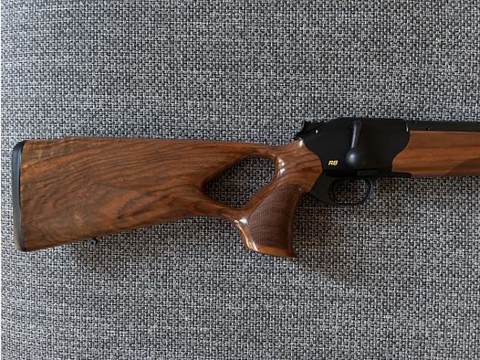 Blaser R8 Success, Holzschaft