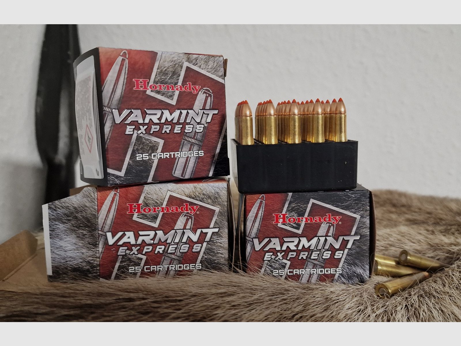 Munitions .22 Hornet 75 coups Hornady Varmint Express V-Max 2,3g/35gr
