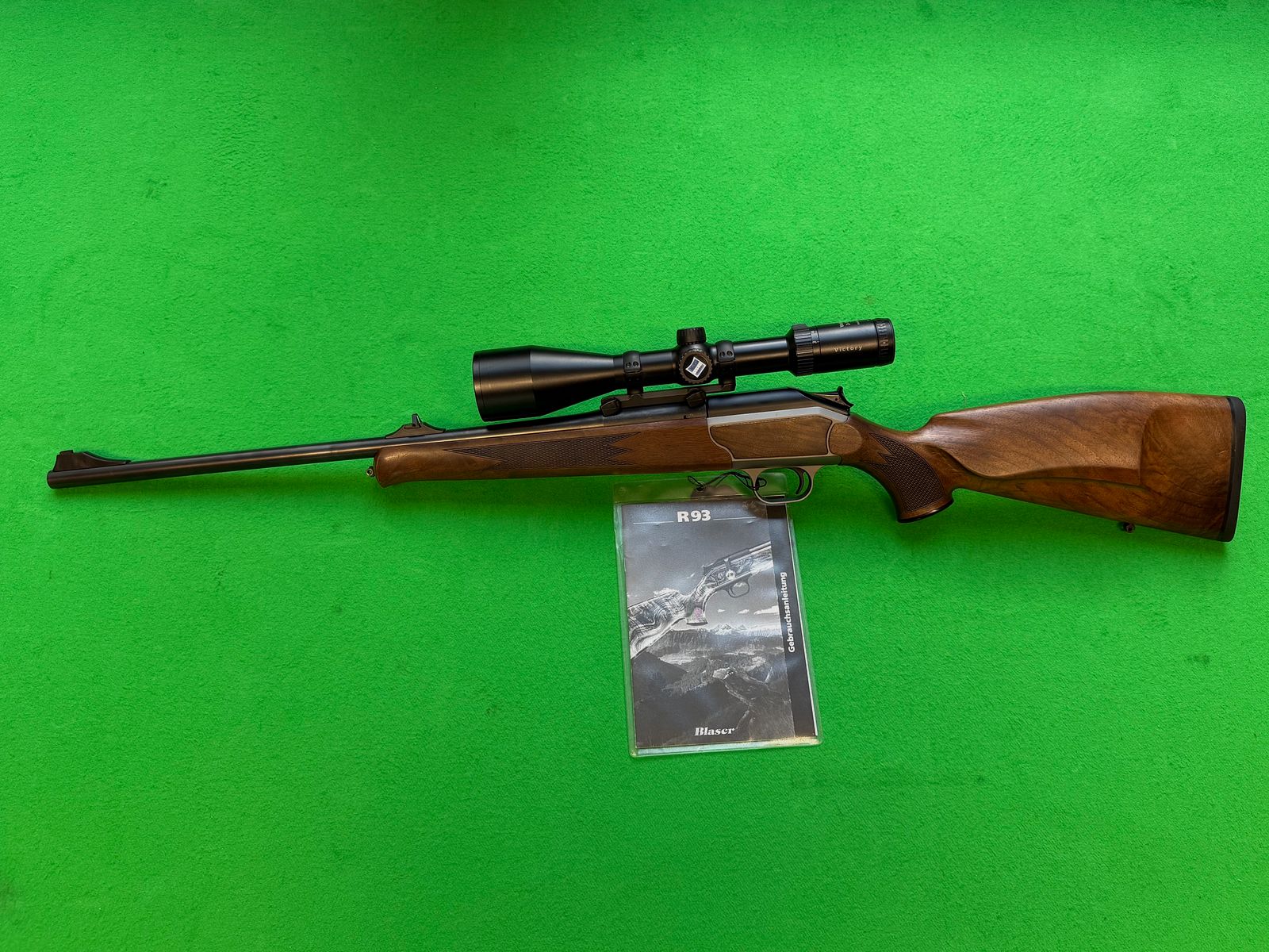 Blaser R93 Holz .30-06 inkl. Zeiss 3-12x56
