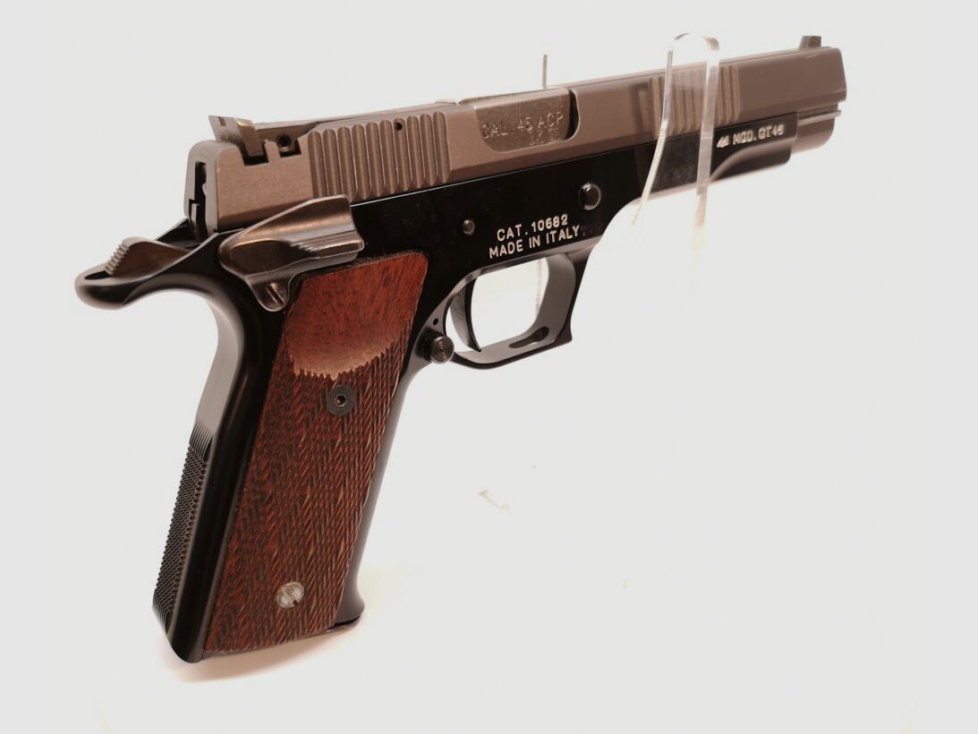 Pardini GT 45 - begehrte Sportpistole mit 5" Lauf, Handballenschutz, einstellbarer Abzug
