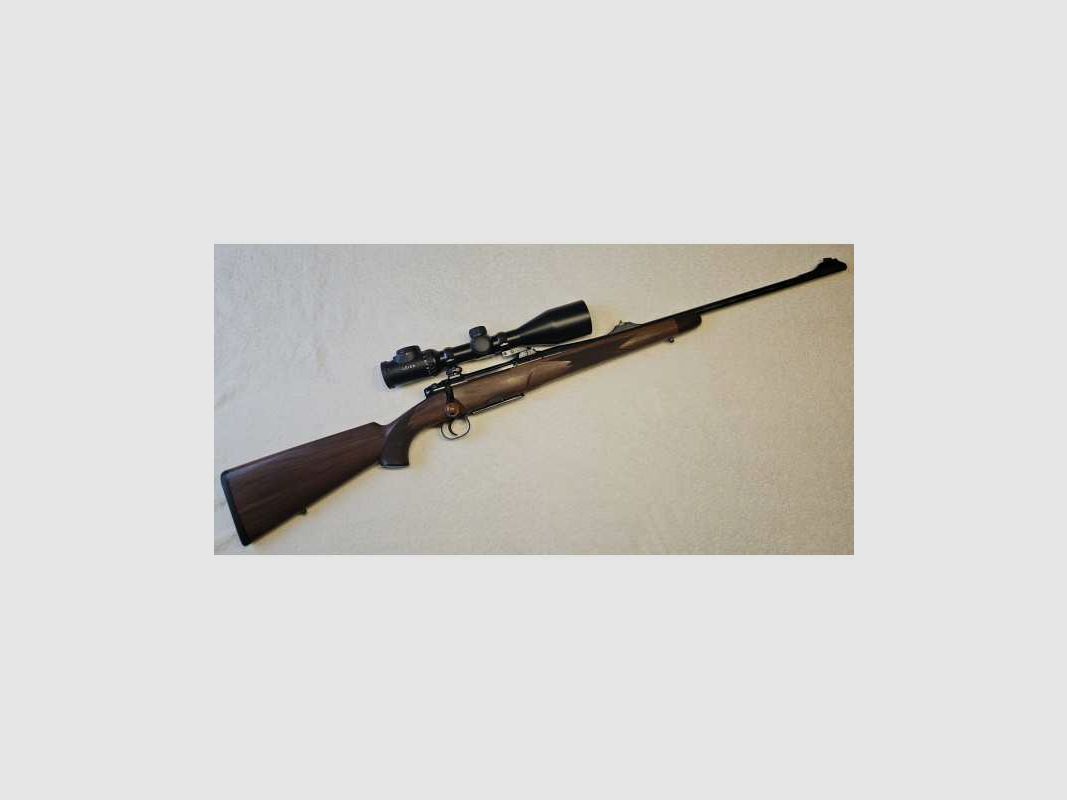 Heym SR21 8x57 IS Classic Repeating Rifle with Leica Magnus