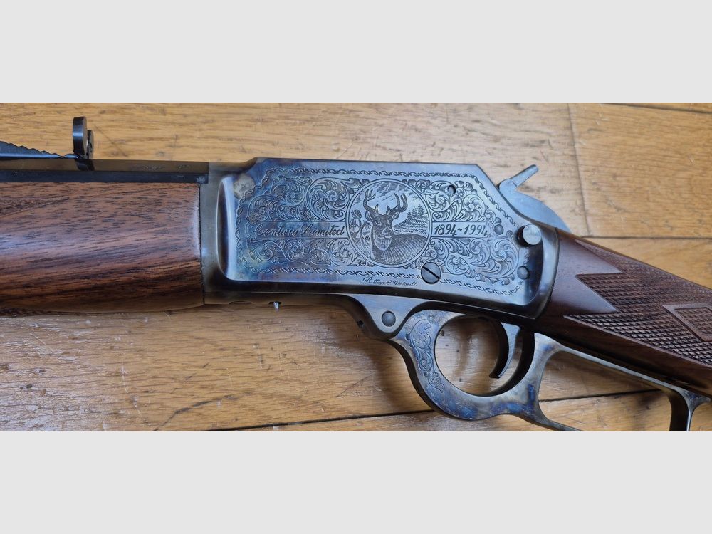 Uitzonderlijk onderhevelgeweer Marlin model 1894 S – Zeldzame herdenkingsserie "1894 CENTURY LIMITED" – Exemplaar 2.152 van slechts 2.500 geproduceerde – Vuurwapen uit 1994 – Stempel ‘JM’ voor Marlin door Marlin – Kal. .44-40WCF – 9+1 schoten – Superieur walnoot hout – Droommechaniek – Loop van 62 cm met prachtige Micro-grooves – Originele doos in uitstekende staat en documenten – Uitzonderlijk stuk in als nieuw staat – Uitstekend+++, afbeelding 28 van 40
