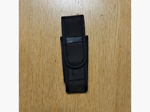 GEBRAUCHT - Etui für Lampe SCHWARZ
