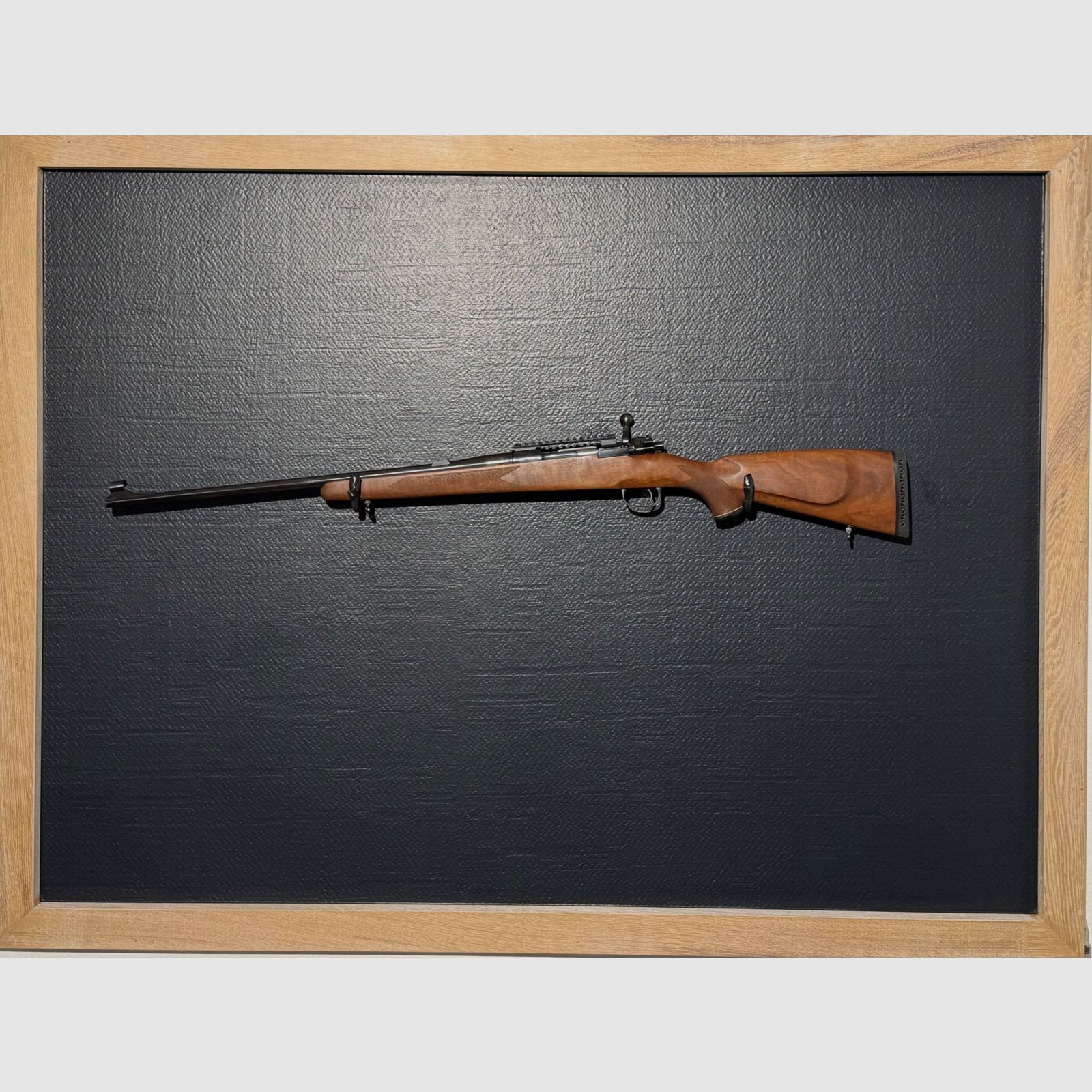 Zastava 98er Kal. 8x57 IS mit Picatinny Schiene