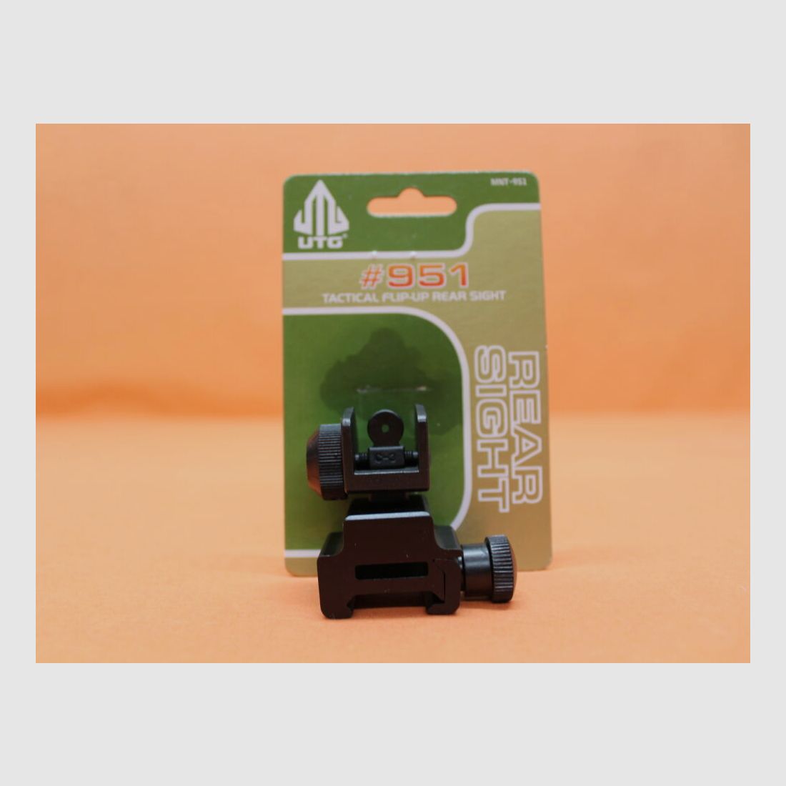 UTG - Leapers Flip-Up Rear Sight UTG Model 4/15 (MNT-951) Mirino a diottra pieghevole per profilo Picatinny