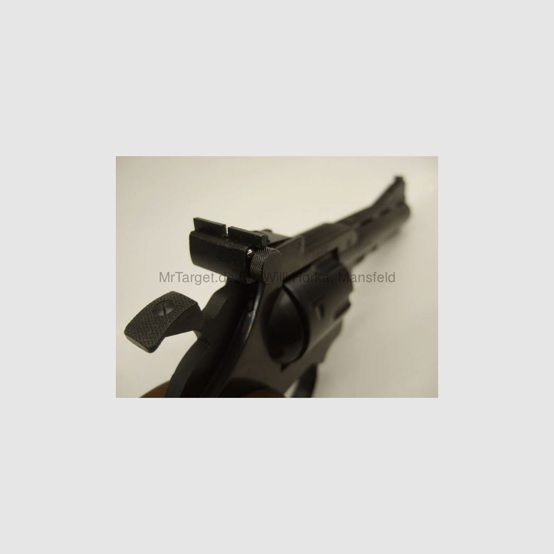 EM-GE 323 Match * 4" loop * als nieuw * met matchvizier