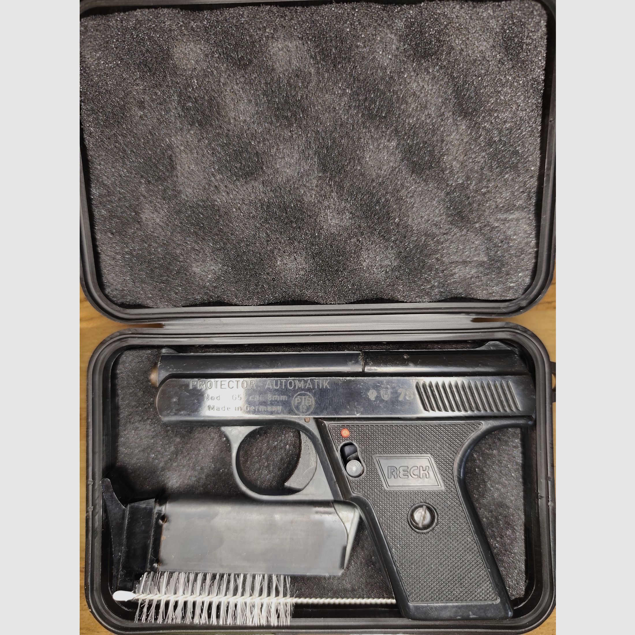 Reck Protector Automatik 8mm Vecchia PTB 12 bassa S/N 78 + cartucce di gas CS + coltello tascabile