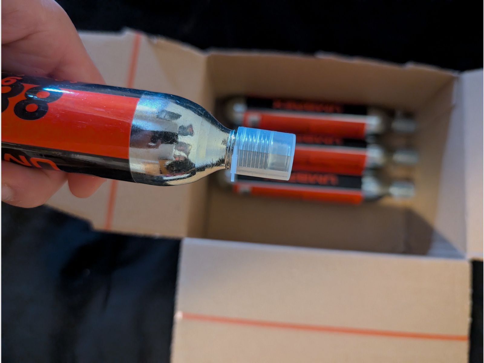 Umarex 88g Co2 Kapsel für Co2 Waffen (4 Stück)
