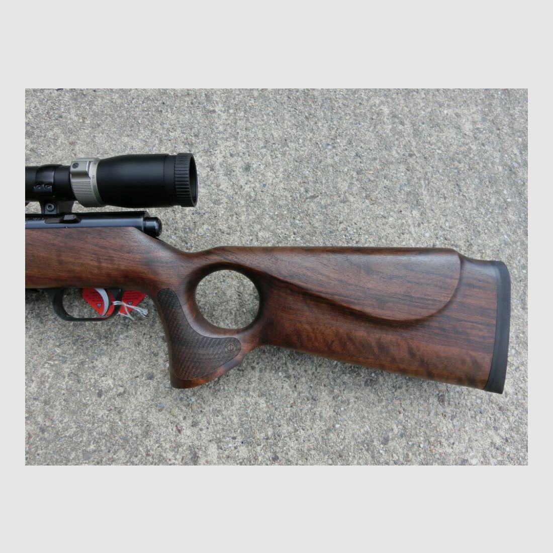 Anschütz HW66 Thumbhole