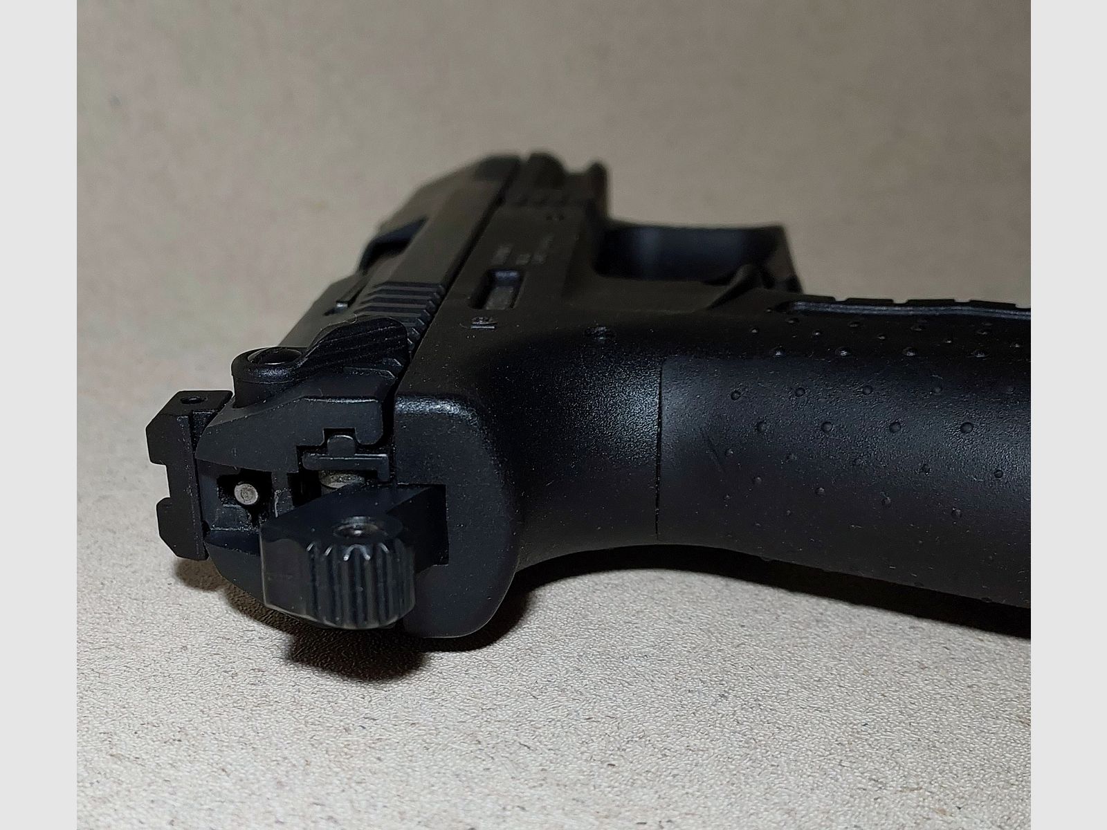 Walther P22 Pistolet alarmowy 9mm P.A.K. czarny (PTB 778)