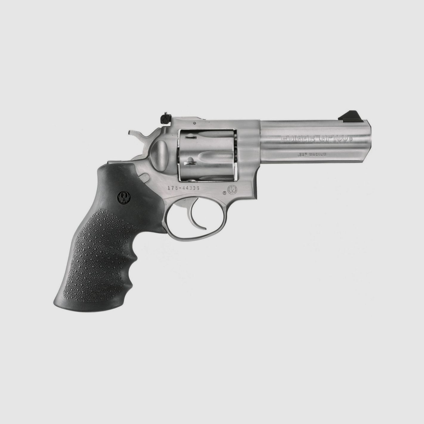 Revolver RUGER GP100 4.2″ 6T – 357 Mag., image 1 of 7