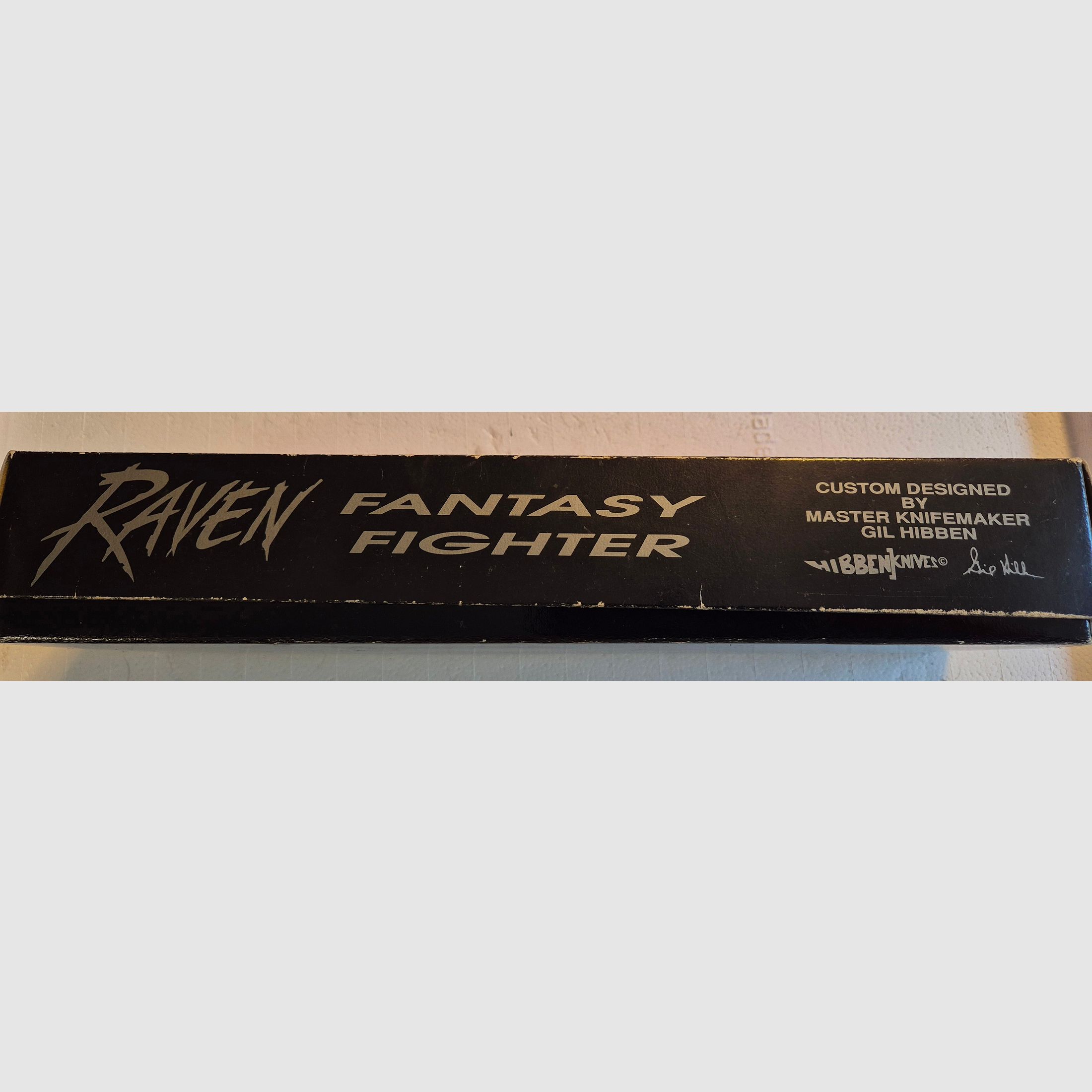 Gi Hibben Raven UC700 Fantasy Fighter Custom Design Messer
