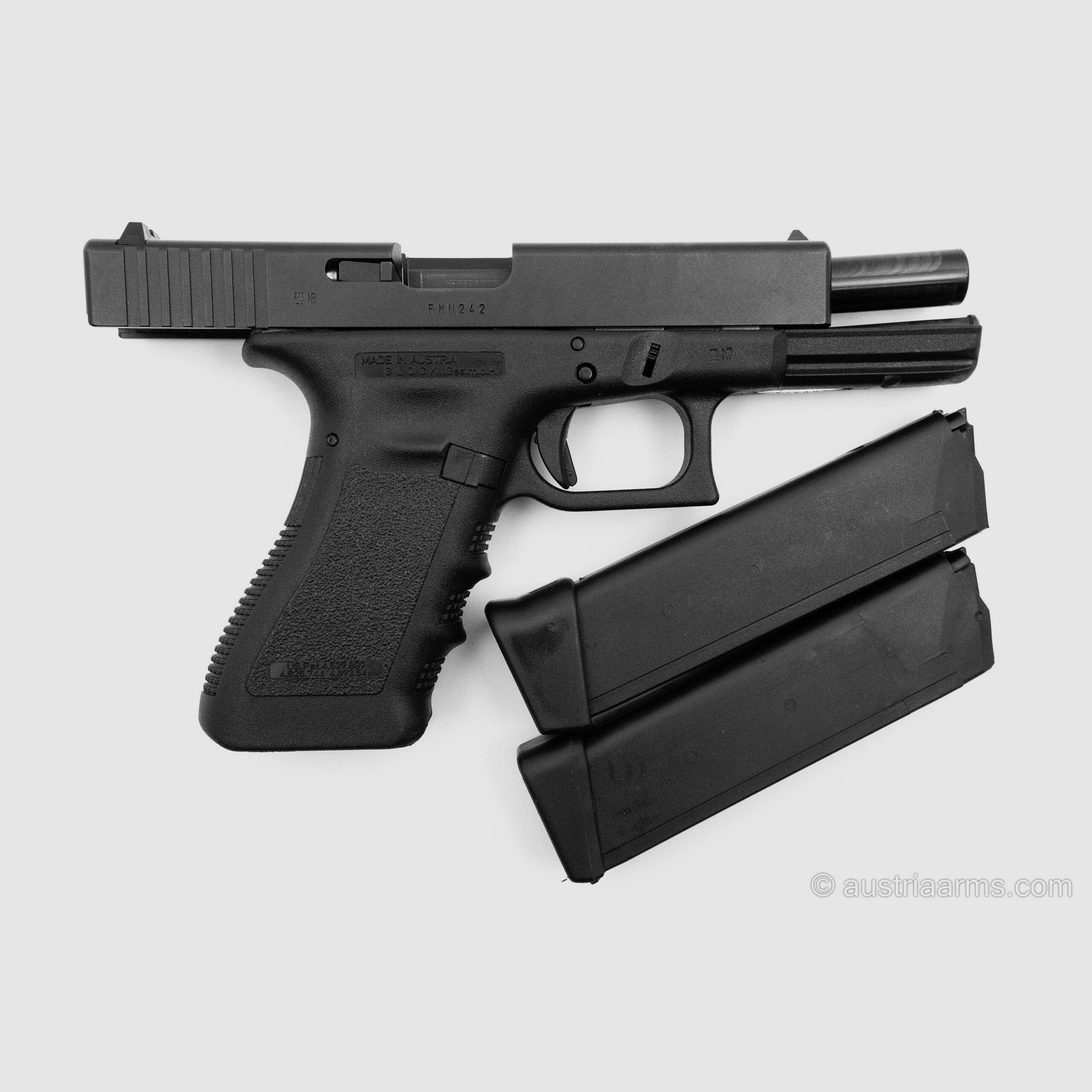 Glock 17 Gen 3, 9x19mm, Gebrauchtwaffe im Neuzustand, mit 19 Schuss Magazin, Bild 2 von 4