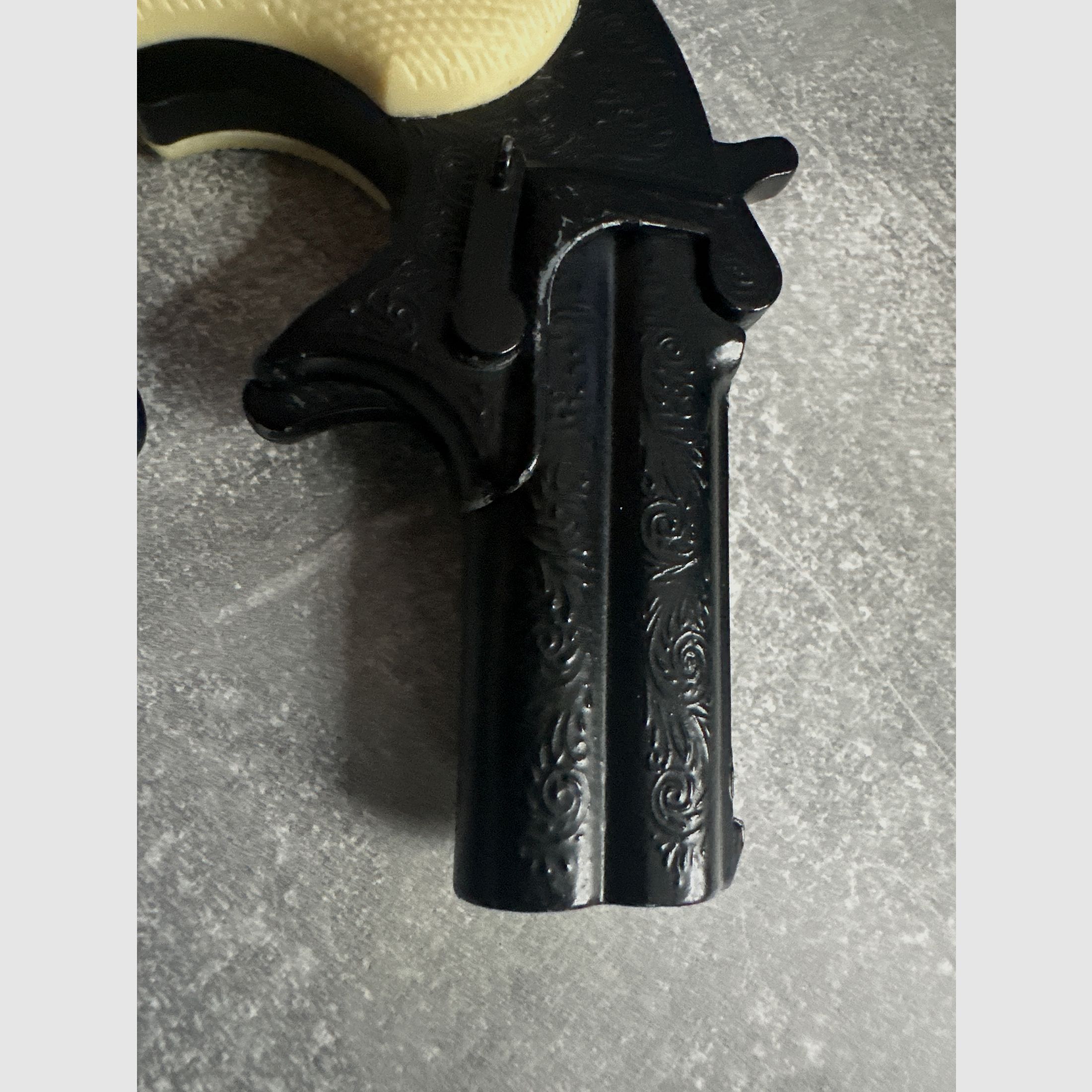 Mini Derringer kal.6mm Flob.Platz
