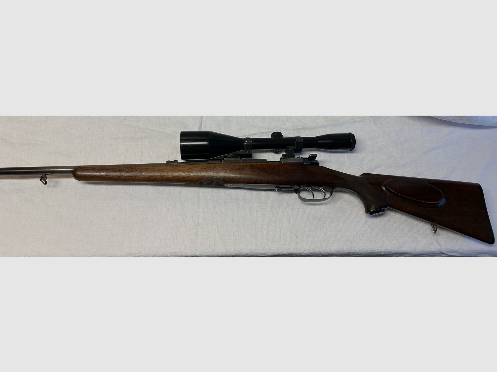 Ferlacher Repetierbüchse 8x57 IS, Repetierer, Repetiergewehr mit Mündungsgewinde f. Schalldämpfer, Zielfernglas 8x56, Neubeschuss 2021