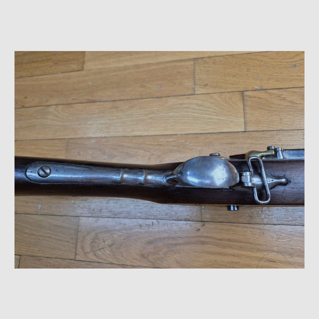 Très beau fusil 1777 modifié AN IX – Très rare fabrication de 1807 (avant la Russie) – Manufacture Impériale de St-Étienne – Poinçons homogènes – Très beau bois – Excellent canon – Baguette au modèle – État rare pour une arme rare – TBE++, image 17 sur 47