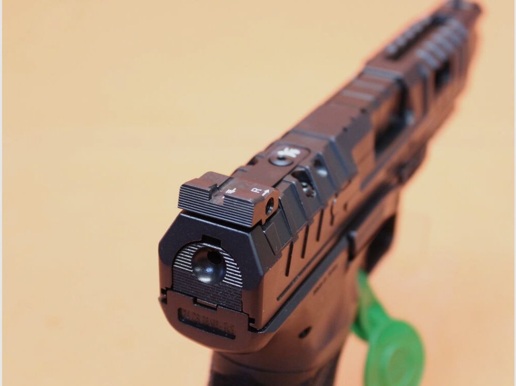 CANIK Ha.Pistolet 9mmLuger CANIK TP9 SFx RIVAL-S Noir 127mm Canon, Glissière Optic-Ready pour Red Dot Sight