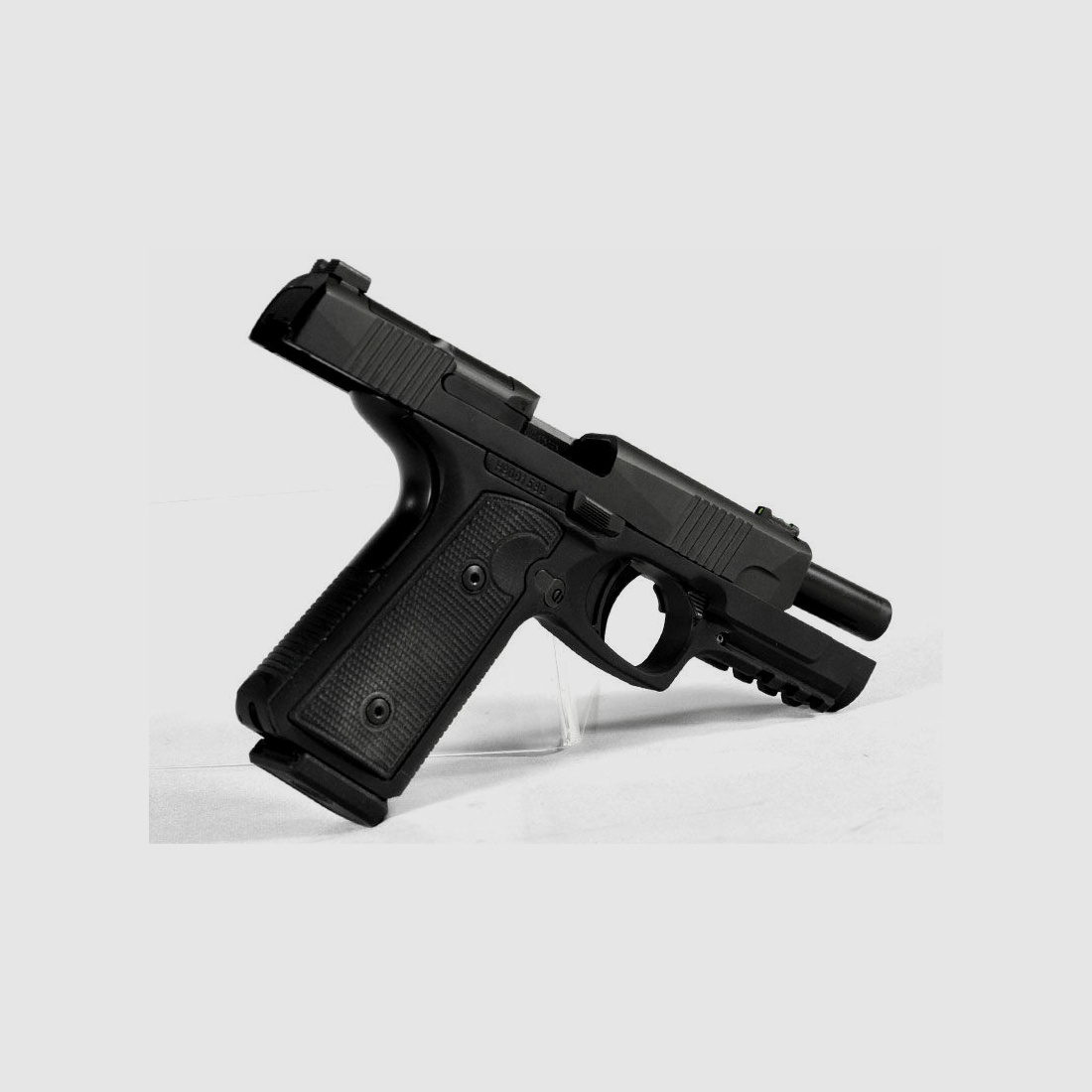 Pistola Daniel Defense H9