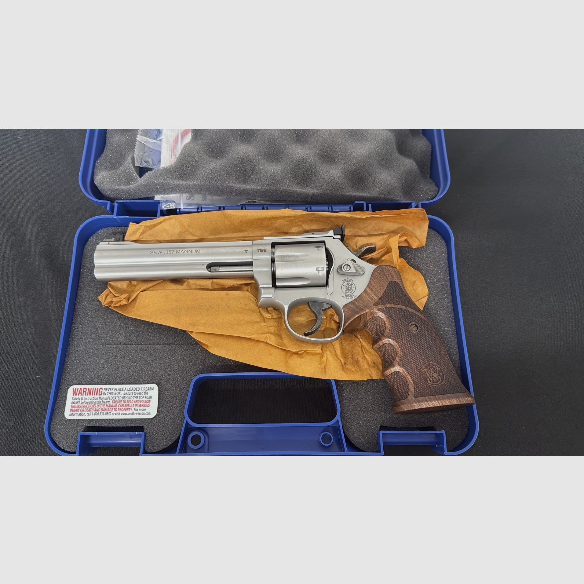 Smith u. Wesson Matchmaster 6" roestvrij staal mat Kaliber .357Mag