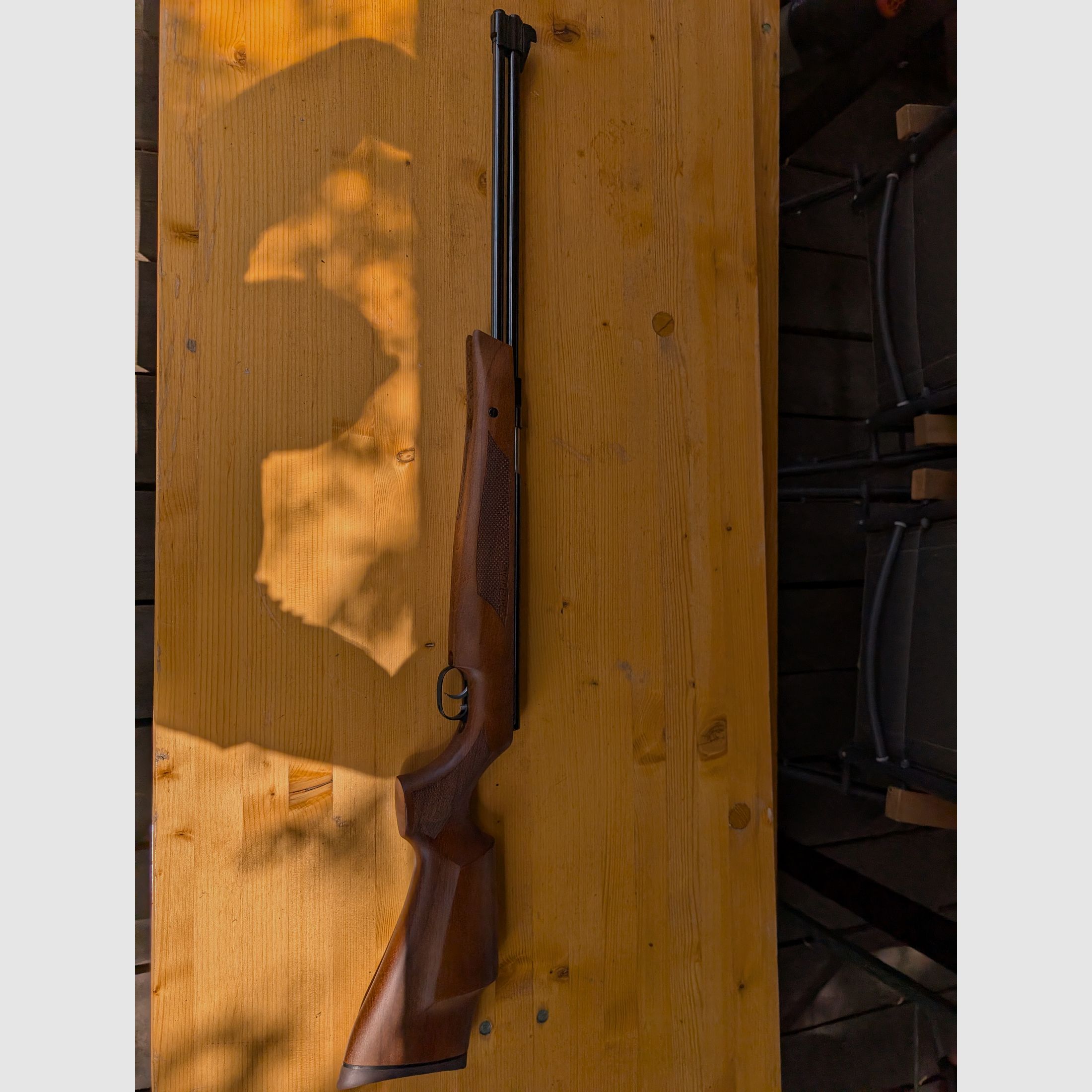Weihrauch HW 77