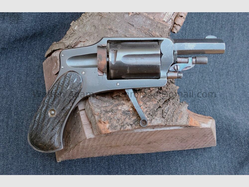 Venus Work Hammerless - Revolver, image 3 of 8