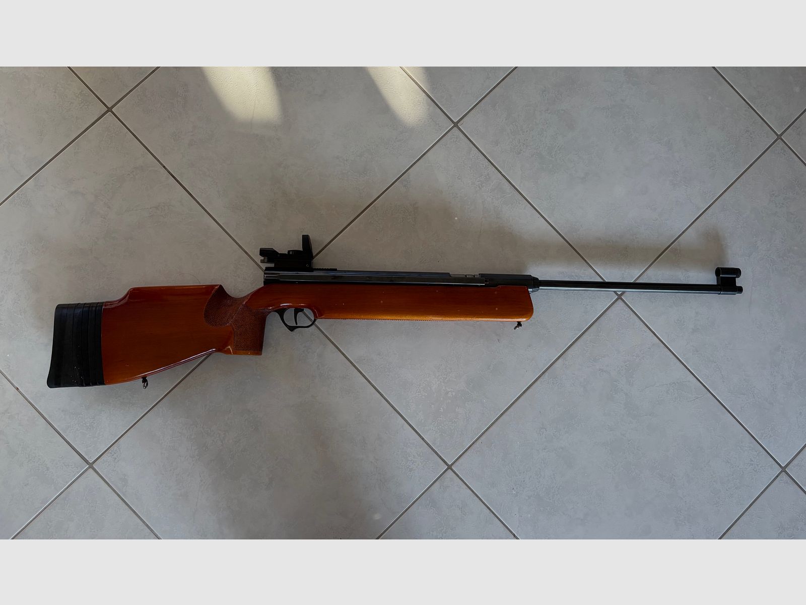 Bellissimo fucile ad aria compressa Haenel 312 a leva laterale