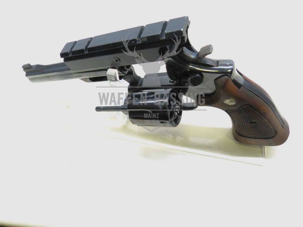 Smith & Wesson 19