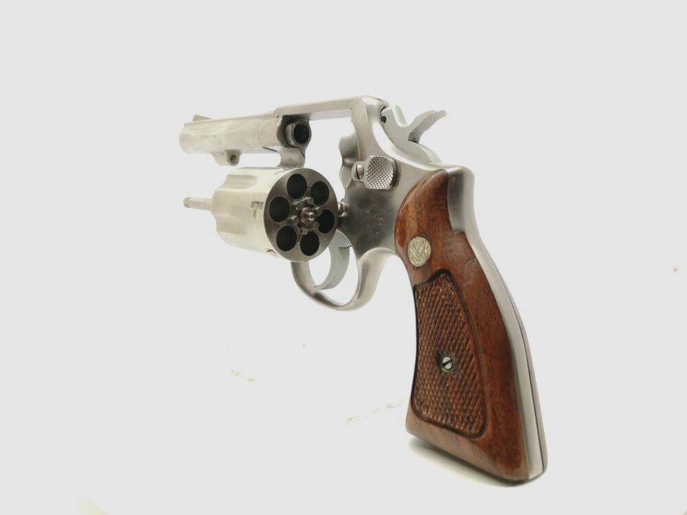 Smith & Wesson 64-3