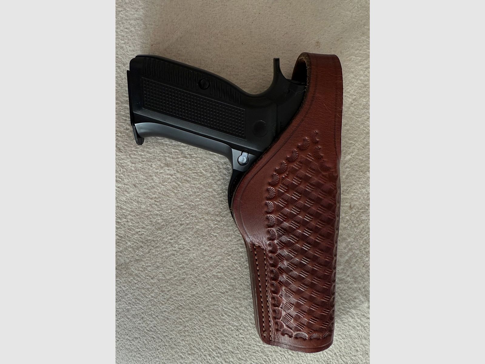 Brian C. Foster Gürtelholster OWB Leder Basketweave für CZ75, M75, Tanfoglio u.ä. 