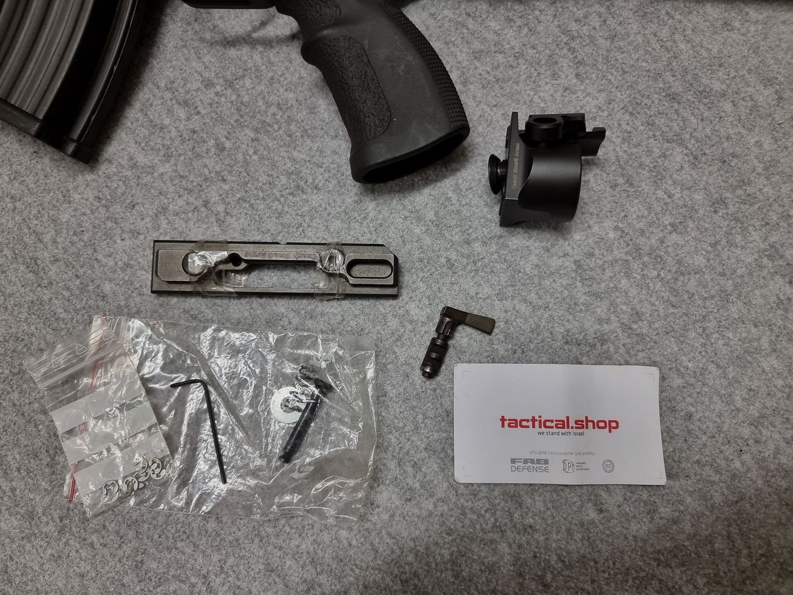 CSA VZ58 Sporter - cal. 7,62x39 - kompakte Büchse - mit Zubehör und Red Dot