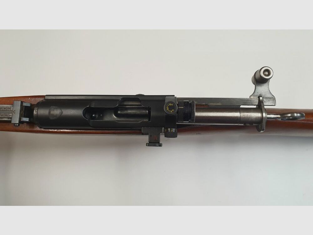 Fabryka broni Bern karabina powtarzalna Fabryka broni Bern Szwajcarski K31 Kaliber 7,5x55 szwajcarski całkowicie zgodny z numerami + diopter