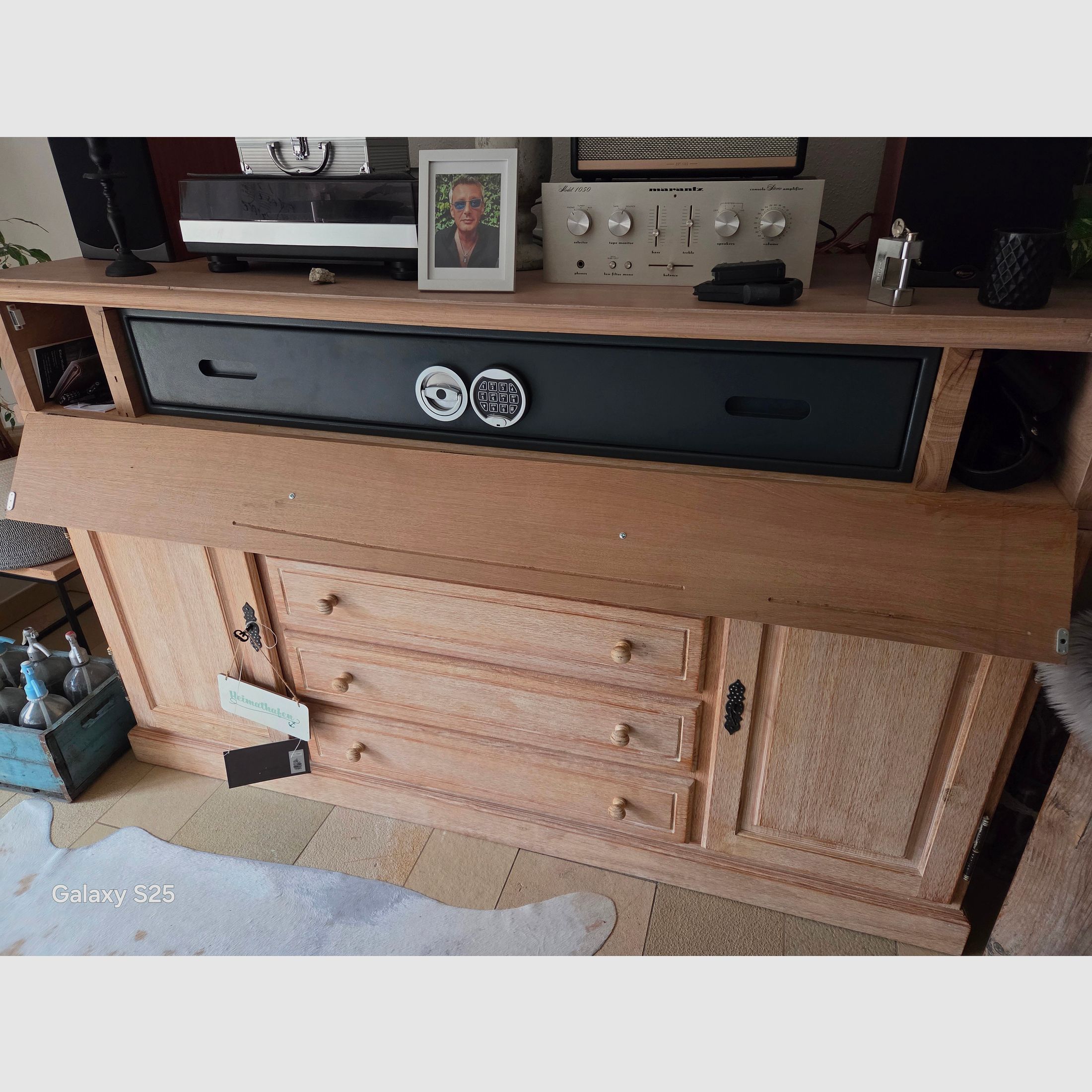  coffre-fort de tiroir / incl. commode ... 