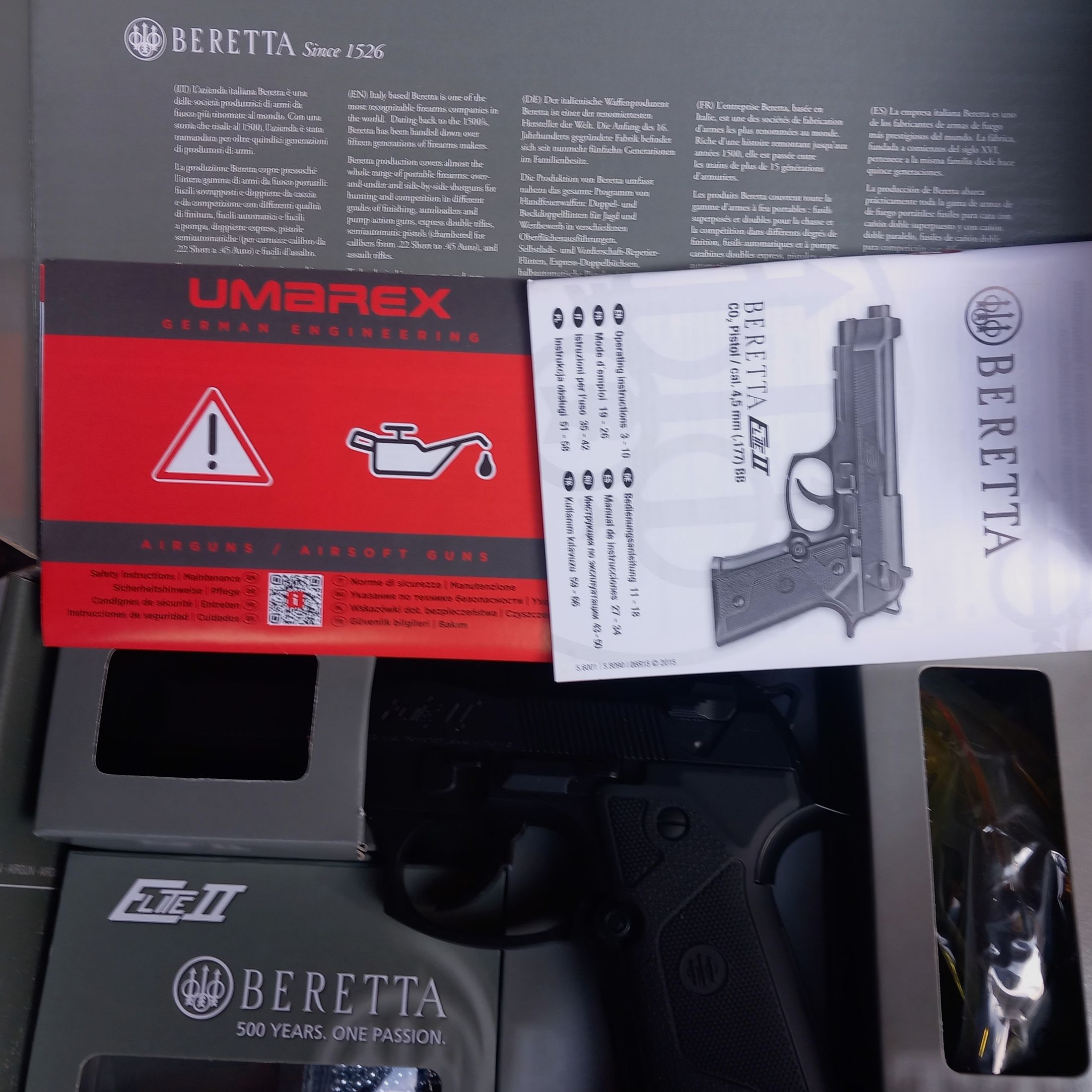 Beretta Elite 2 co pistool, afbeelding 2 van 3