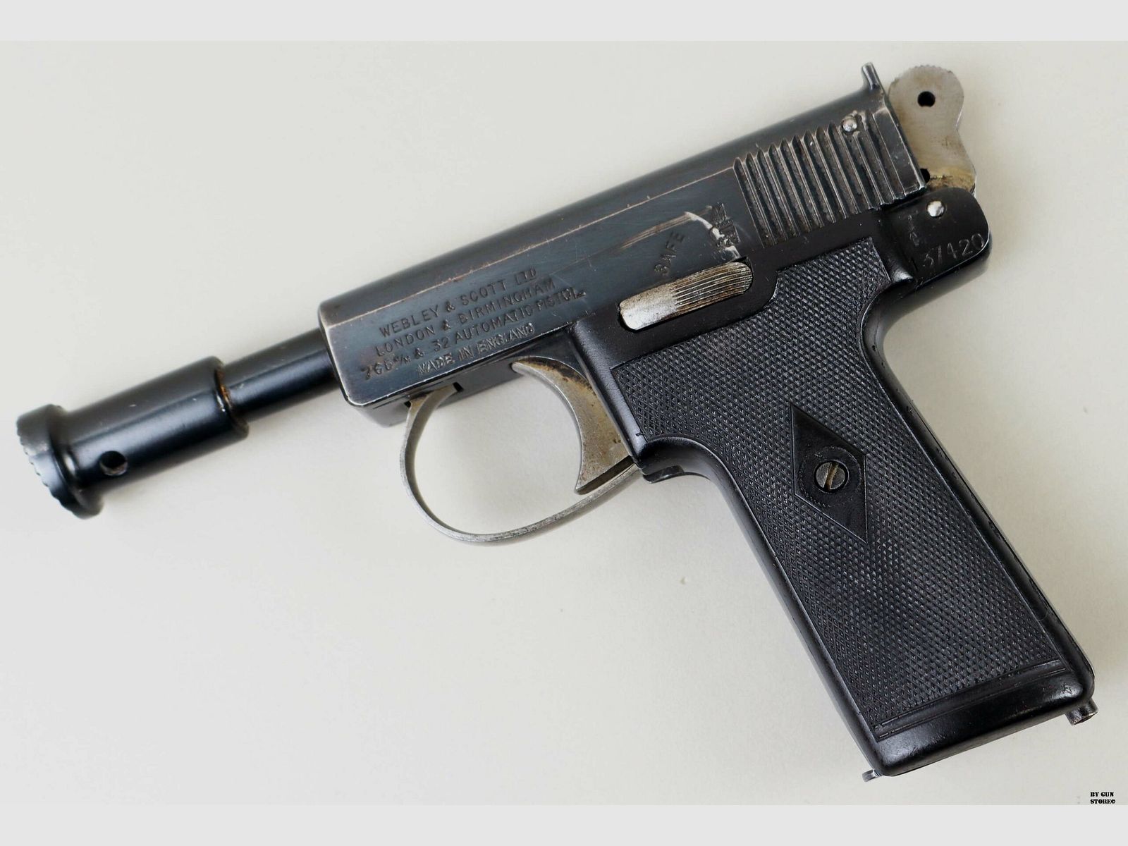 Webley & Scott mod. 1913 Humane Killer pistool kal. 7,65 mm matr. 137420, afbeelding 2 van 14