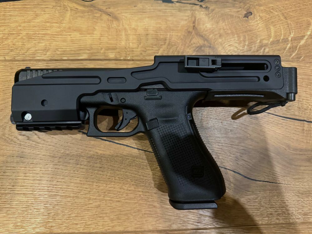 Glock / B&T AG 17 Gen5 with B&T AG USW complete