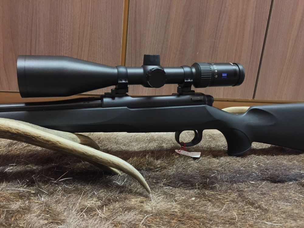 Mauser M18, con Zeiss Conquest V4 3-12x56