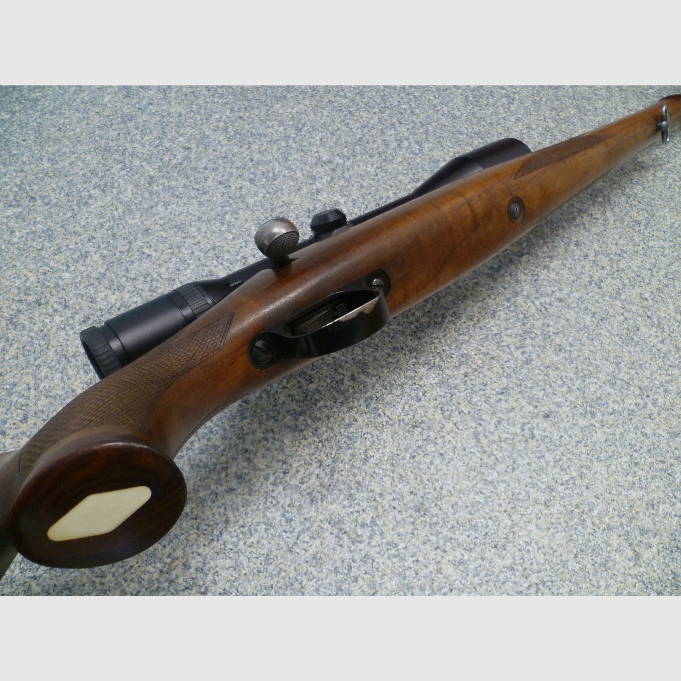 Repetierbüchse Remington 700 .30-06 Spring.