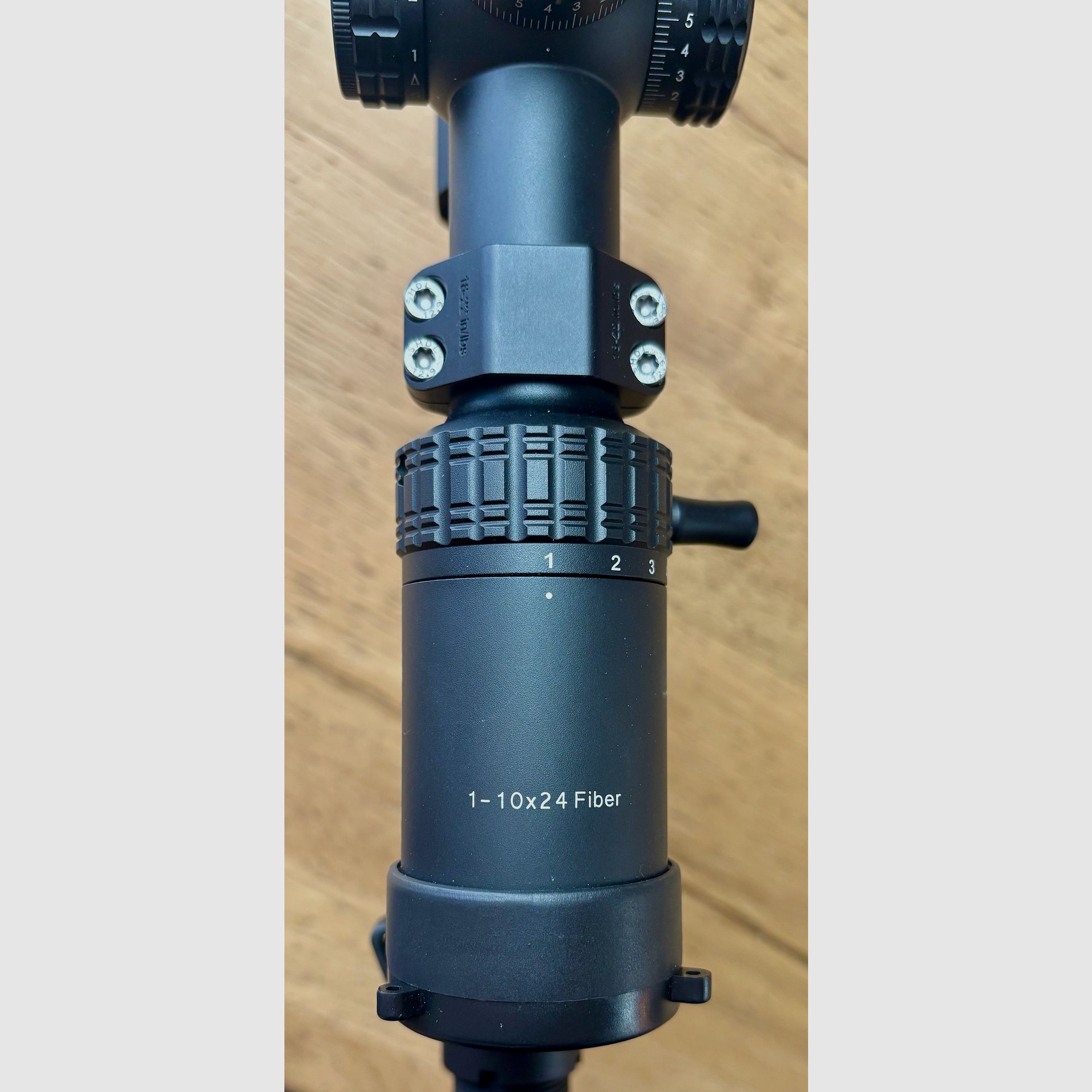 Messerschitt AR15 .223Rem con canna da 16,75“ inclusa ottica 1-10x24 - come nuovo