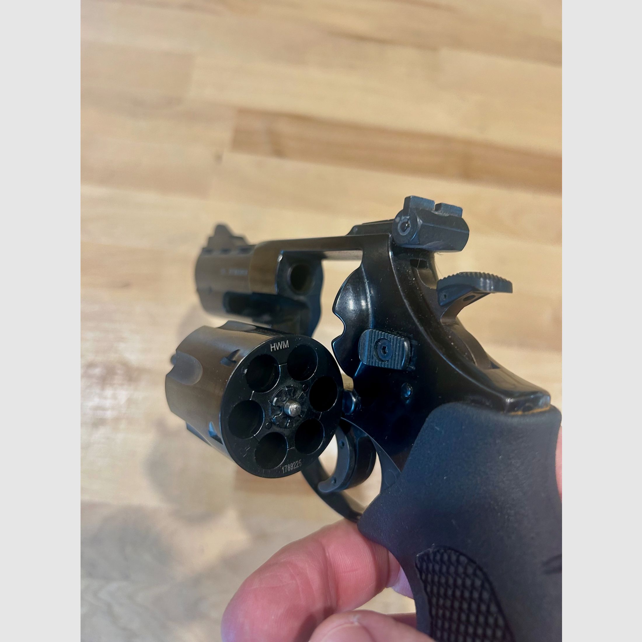 Revolver Weihrauch HW 357 Magnum Hunter nuevo, imagen 4 de 5