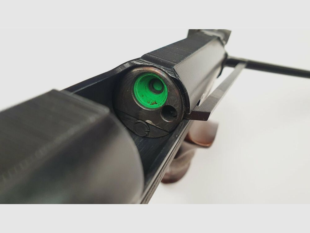 Feinwerkbau Feinwerkbau Mod. 65 4,5/.177 FWB 65 Mk. I , vierstellige Seriennummer, Federdruck / Seitenspanner