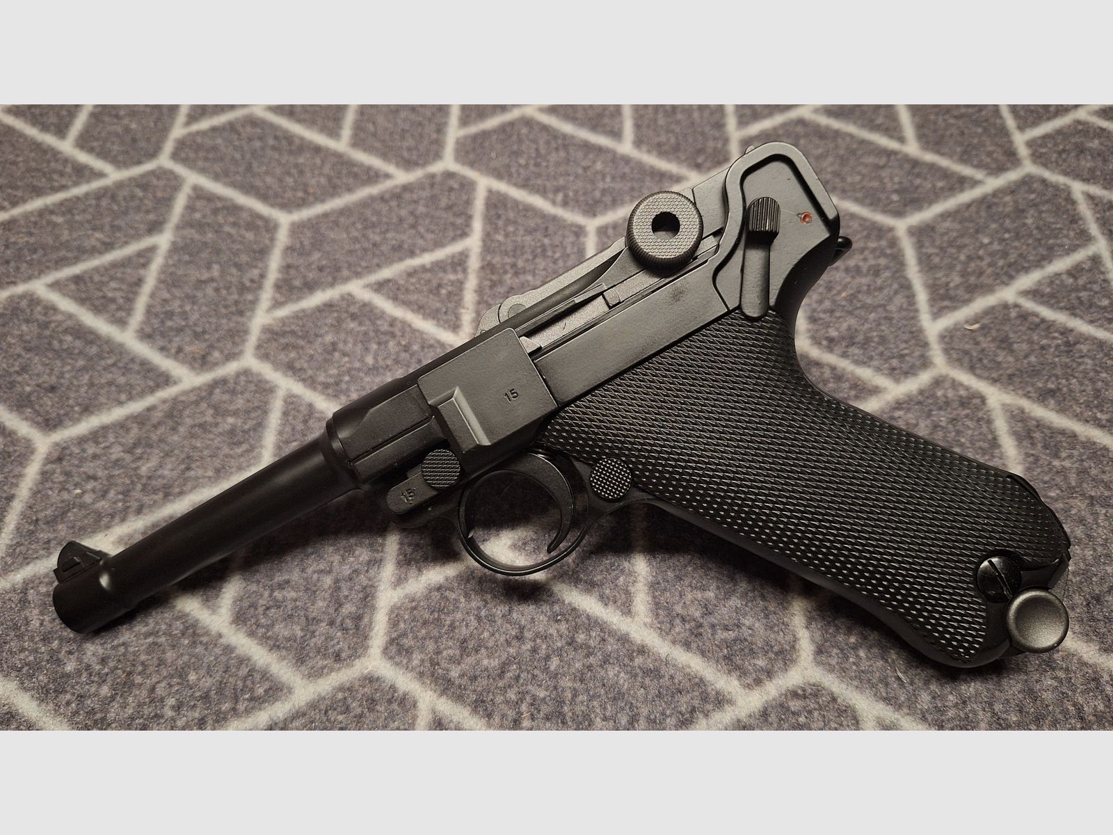 P08 Vollmetall CO2 BlowBack 6mm BB schwarz NEU!