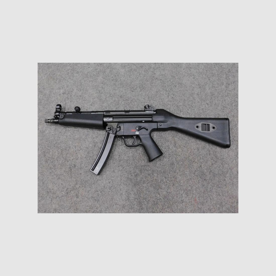 HECKLER & KOCH MP5 SD5 9X19, Bild 1 von 4