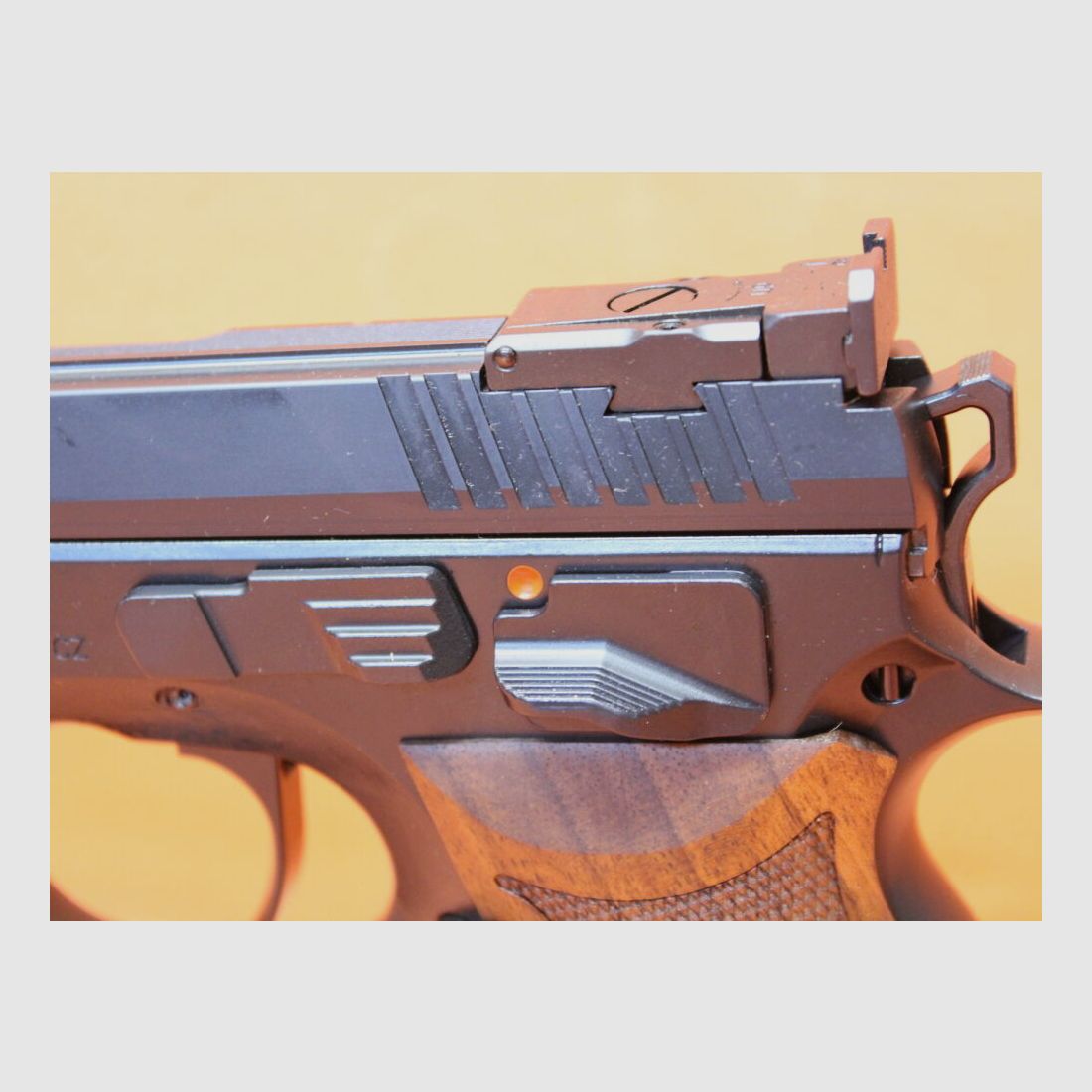 Frankonia Ha.Pistole 9mmLuger Frankonia CZ75 Taipan Sport Pro Tuning 6"/152mm canon/ visée de sport (9mmPara)