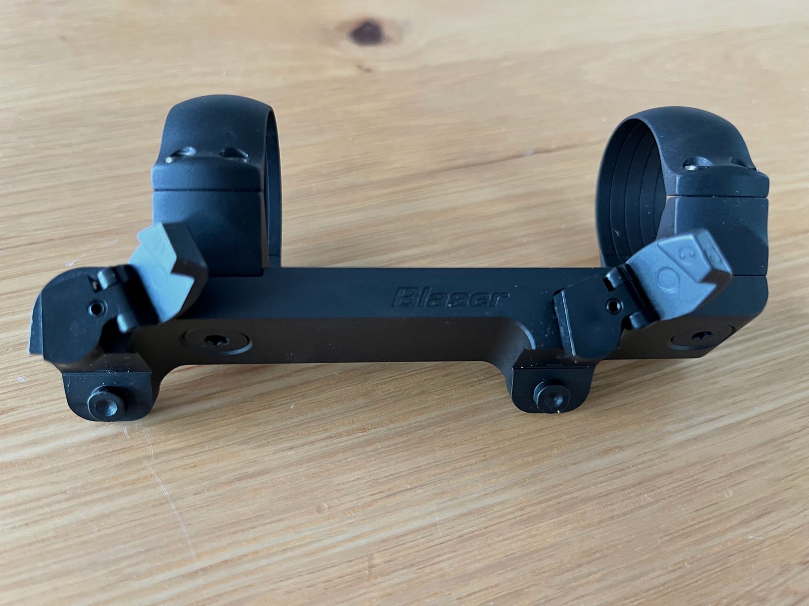 Blaser Sattelmontage für Ringe 30mm hoch