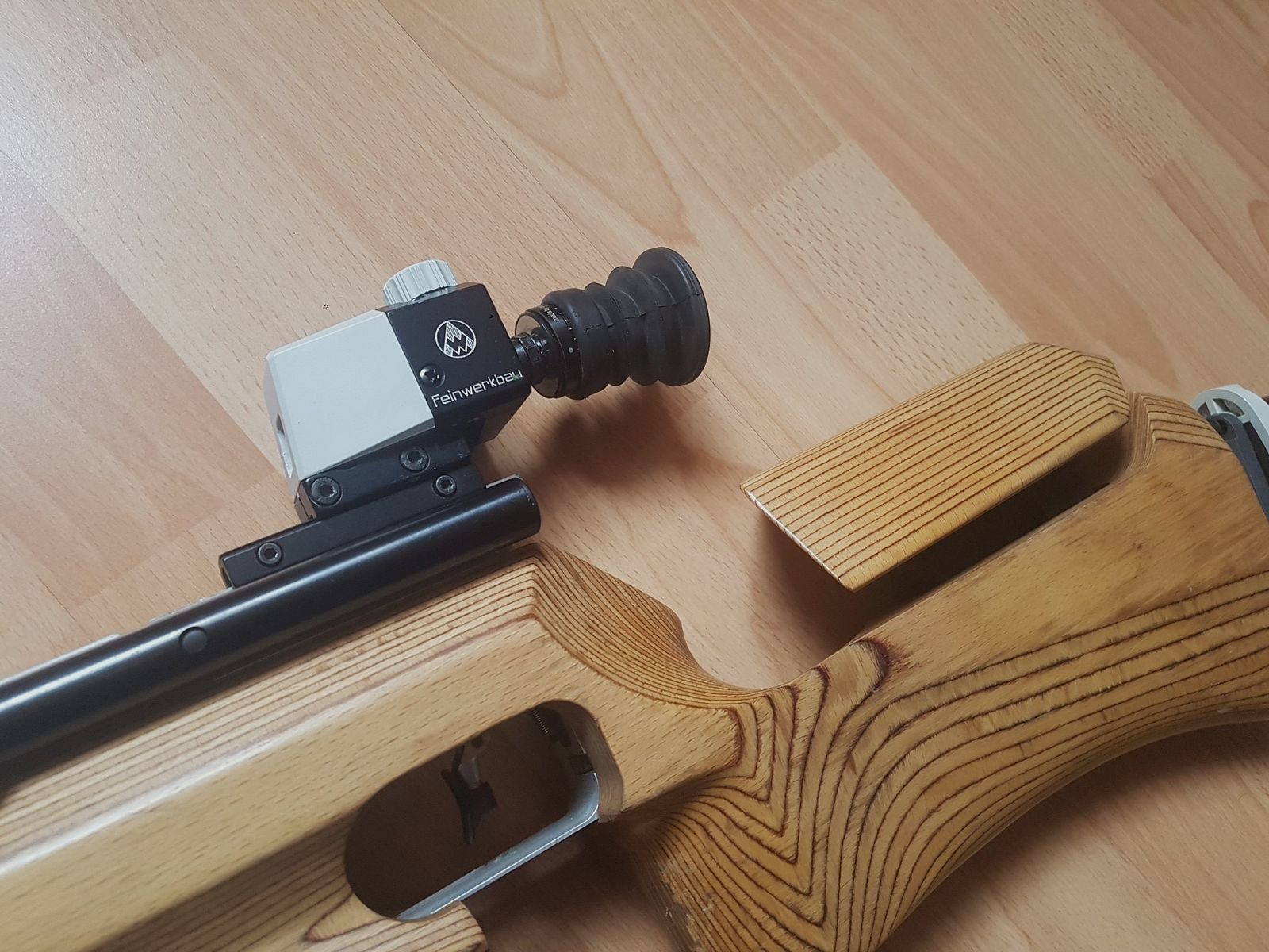 Compressed air match rifle FWB P70, with wedge and iris aperture for bench rest shooting!
